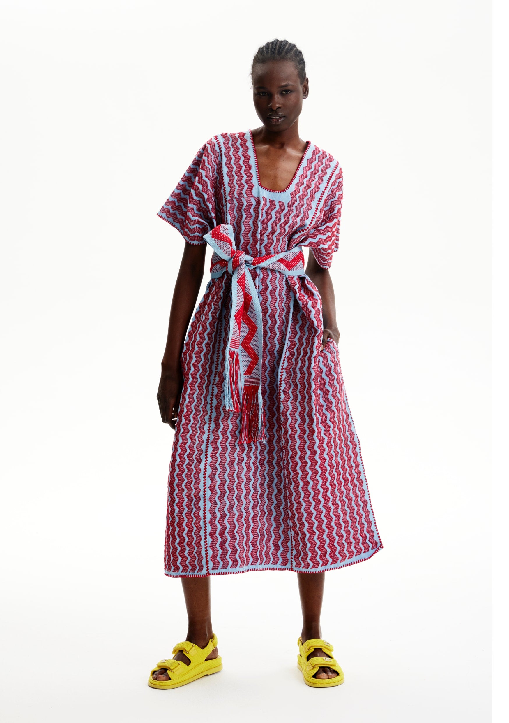 featured-hover
