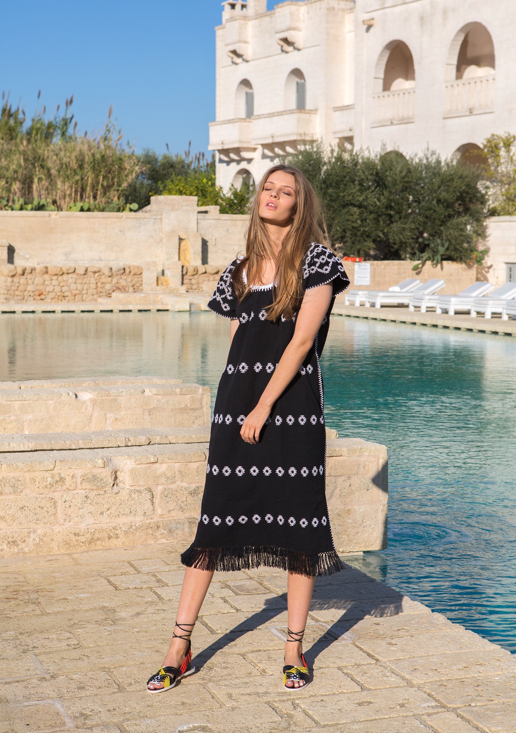featured-hover