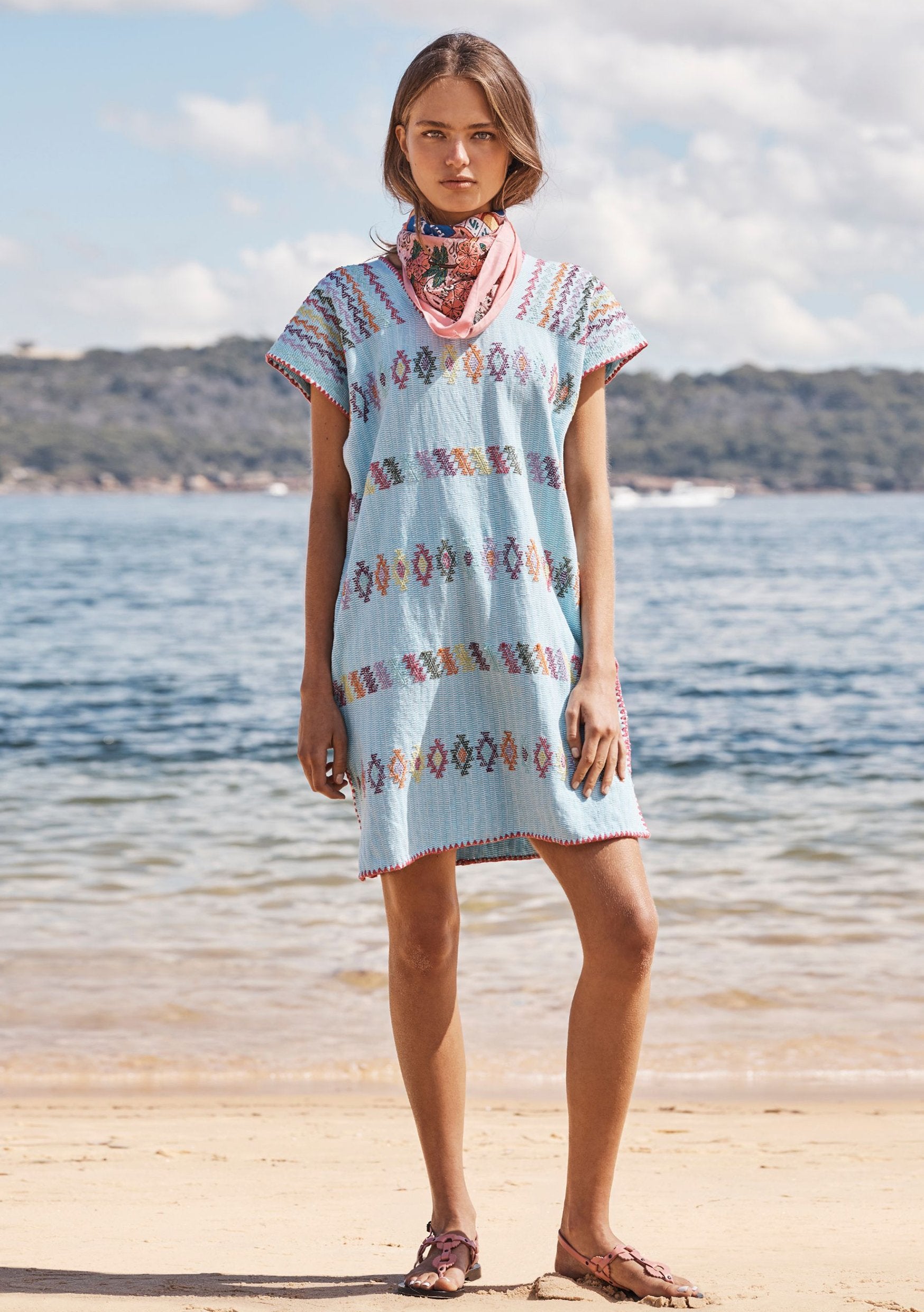 featured-hover